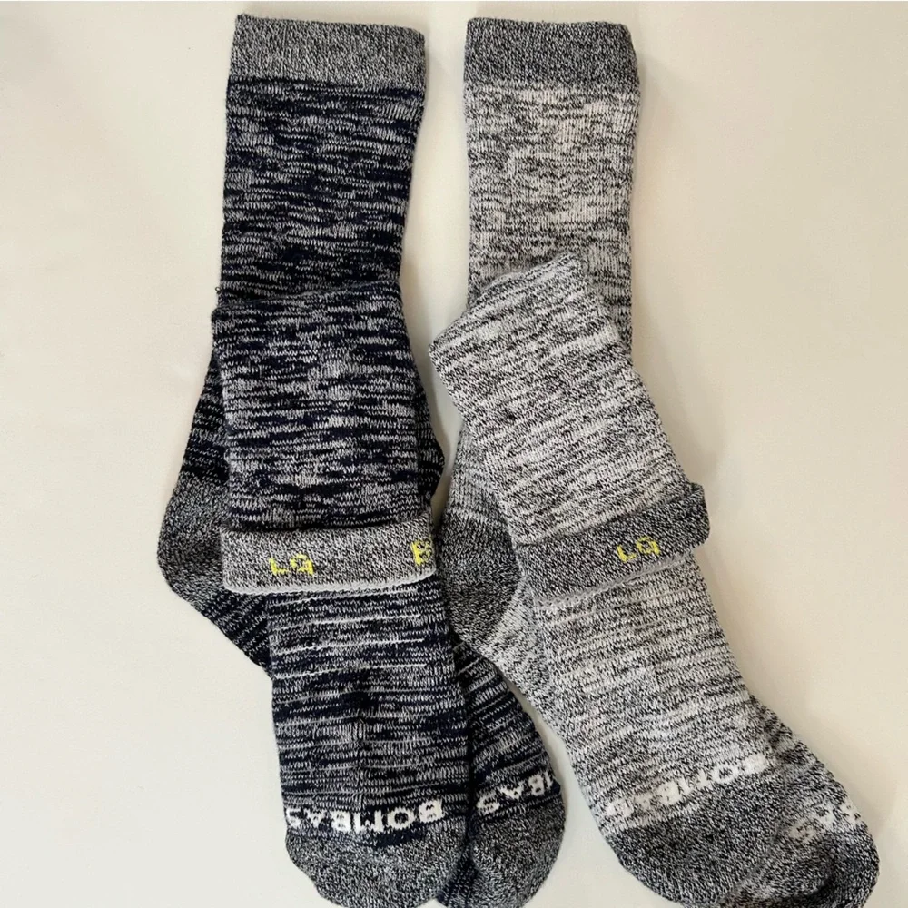 Bombas New 2 pair Hike Hex Tec Cushioned Calf Socks Blue & Grey Heather Large